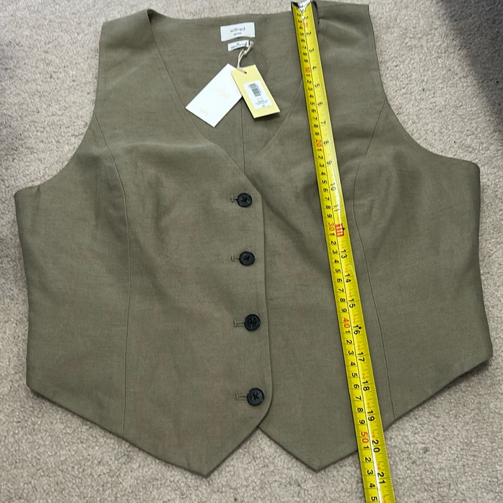 Wilfred Vest - Picture 8 of 10